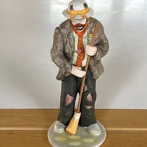 VTG 1984 Emmett Kelly Sweeping Clown